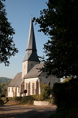 7Eglise_exterieur-9-M~0.jpg