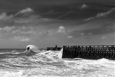 TEMPETE_jetee_dieppe_M-1031362-M.jpg